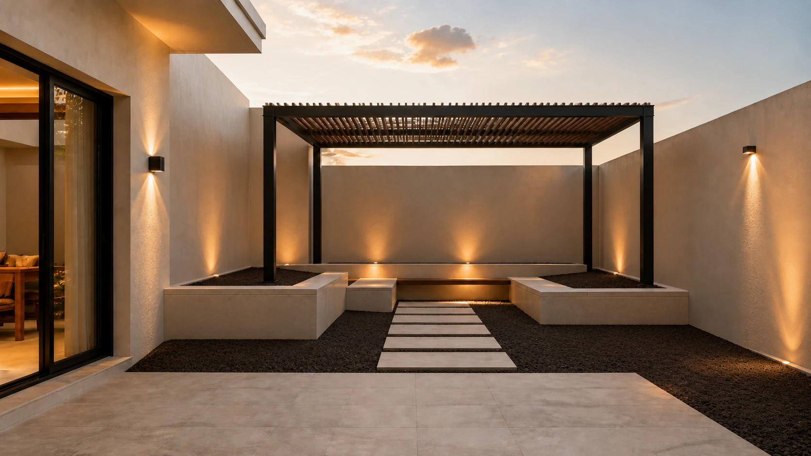 El patio vacío antes de elegir un estilo de jardín